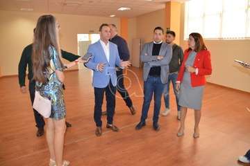 Visita al nuevo edificio administrativo de El Cubillo (Foto TA)